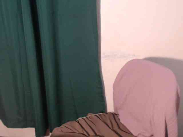 xxCherrybabexx webcam