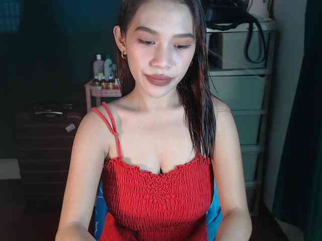 xxCherrybabexx webcam