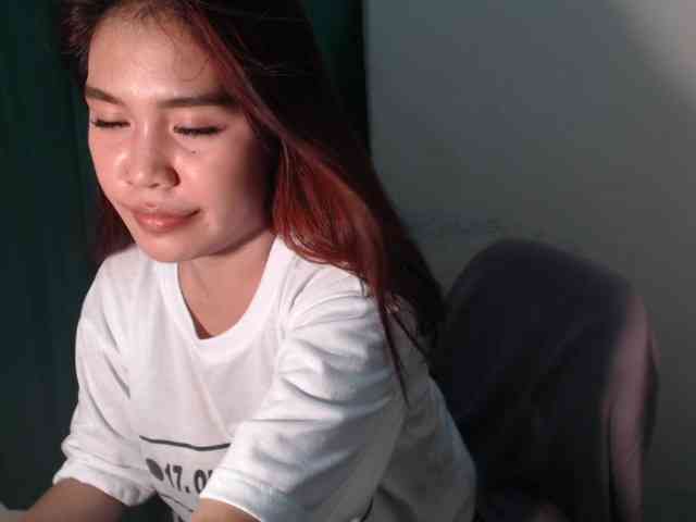 xxCherrybabexx webcam