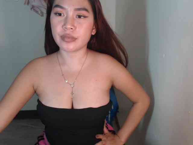 xxCherrybabexx webcam