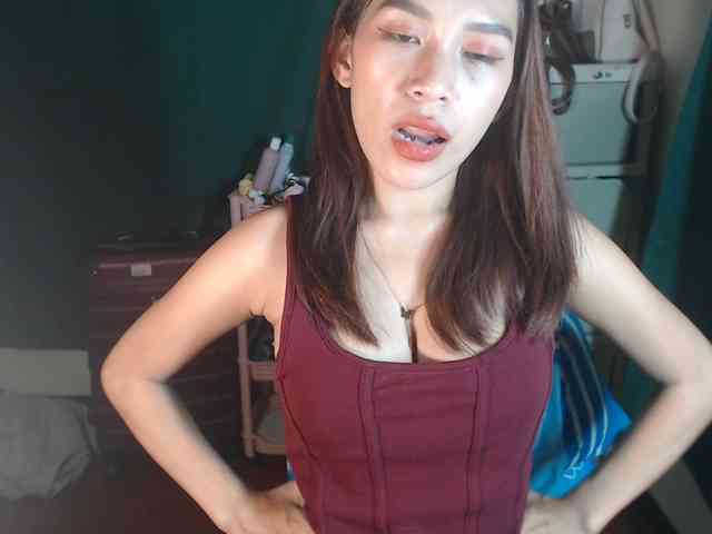 xxCherrybabexx webcam