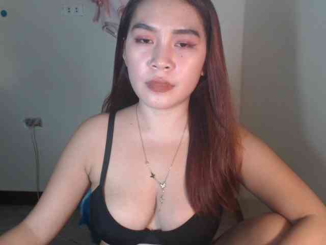 xxCherrybabexx webcam