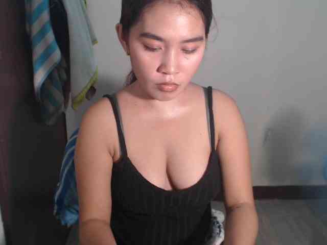 xxCherrybabexx webcam