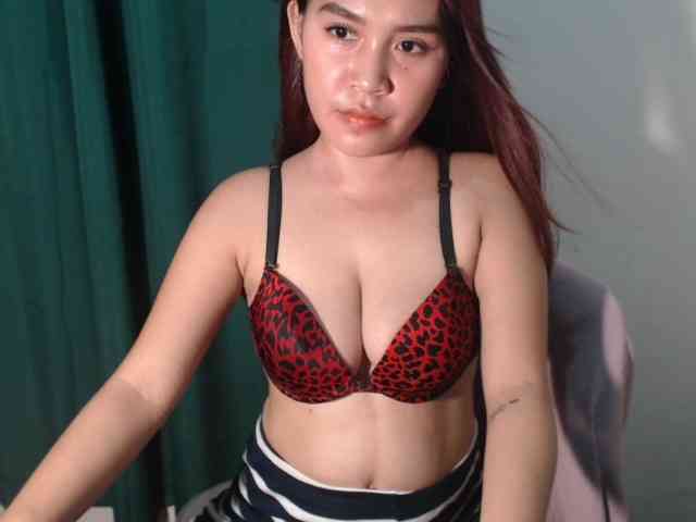 xxCherrybabexx webcam