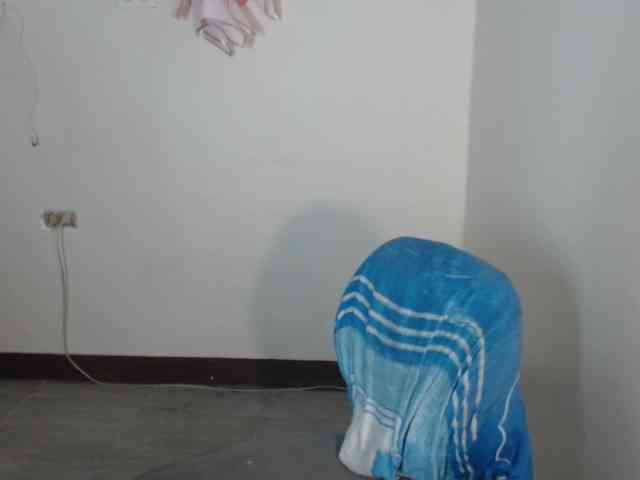 xxCherrybabexx webcam