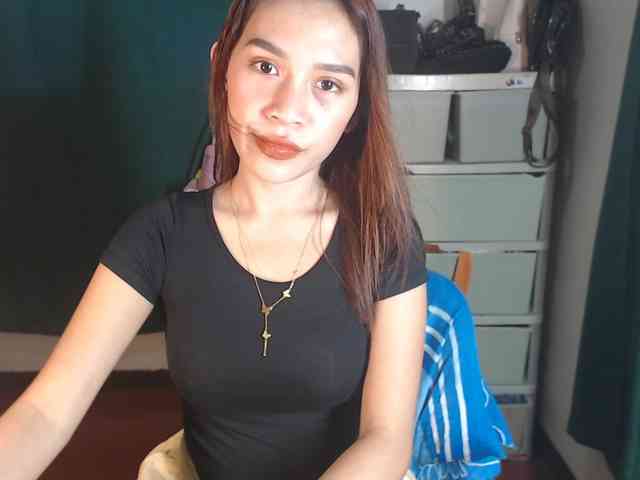 xxCherrybabexx webcam