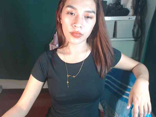 xxCherrybabexx webcam