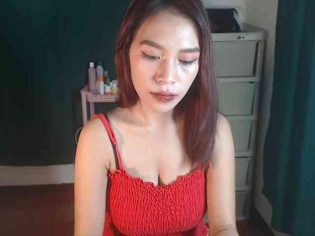 xxCherrybabexx webcam
