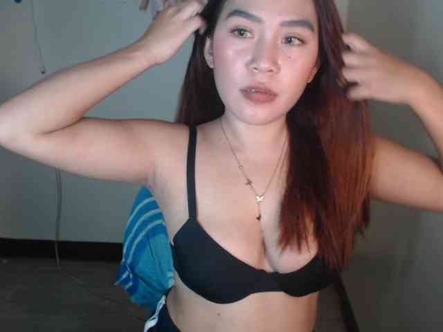 xxCherrybabexx webcam