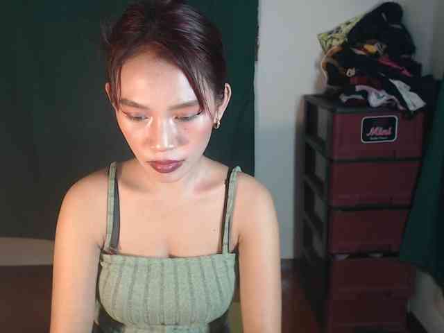 xxCherrybabexx webcam