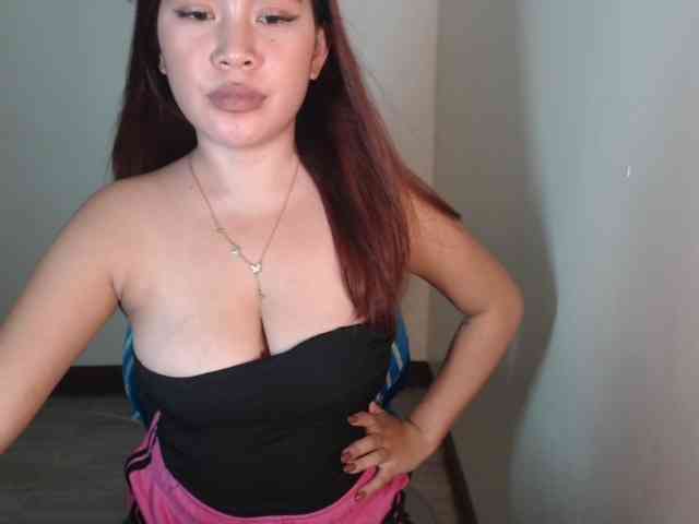 xxCherrybabexx webcam