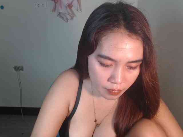 xxCherrybabexx webcam