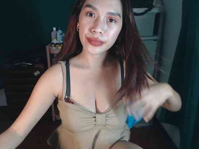 xxCherrybabexx webcam