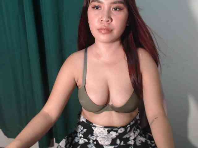 xxCherrybabexx webcam