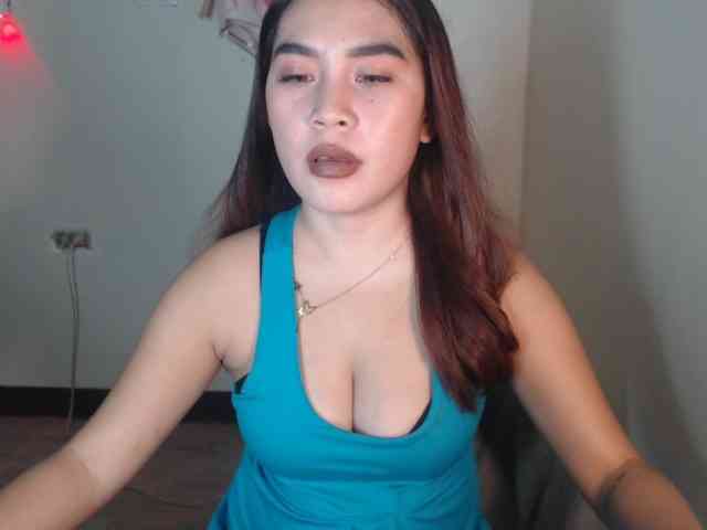 xxCherrybabexx webcam