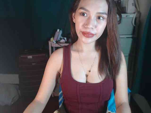 xxCherrybabexx webcam