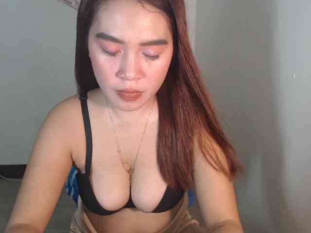 xxCherrybabexx webcam