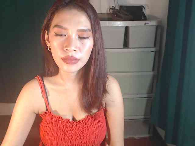 xxCherrybabexx webcam