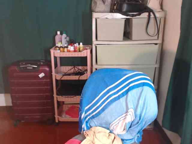xxCherrybabexx webcam