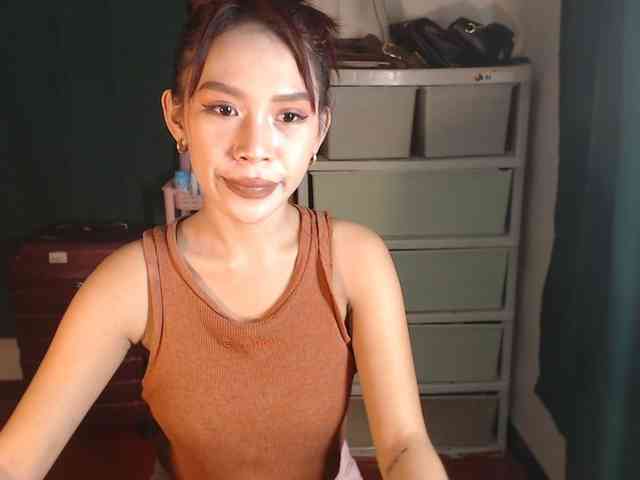 xxCherrybabexx webcam