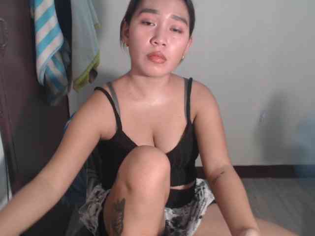 xxCherrybabexx webcam