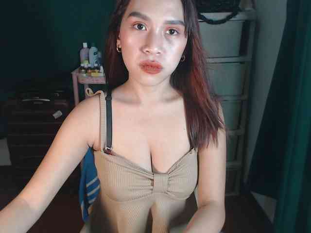 xxCherrybabexx webcam