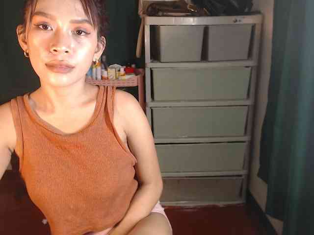 xxCherrybabexx webcam