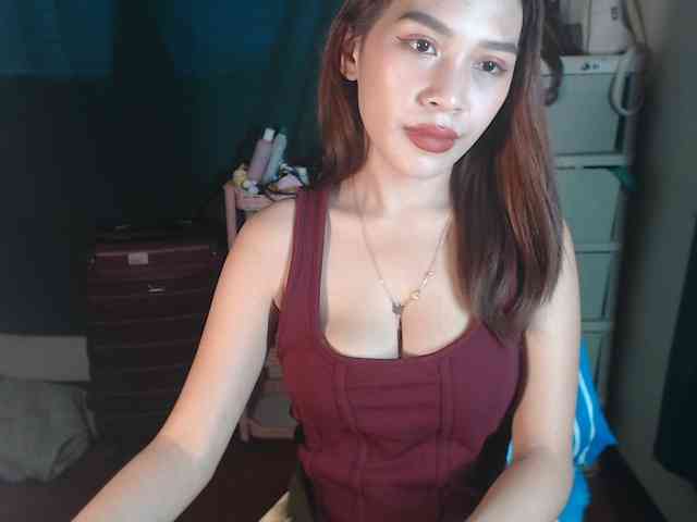 xxCherrybabexx webcam