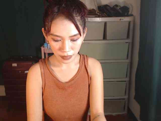 xxCherrybabexx webcam