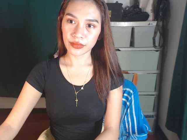 xxCherrybabexx webcam