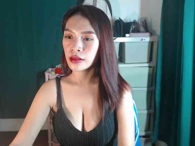 xxCherrybabexx webcam