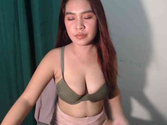 xxCherrybabexx webcam