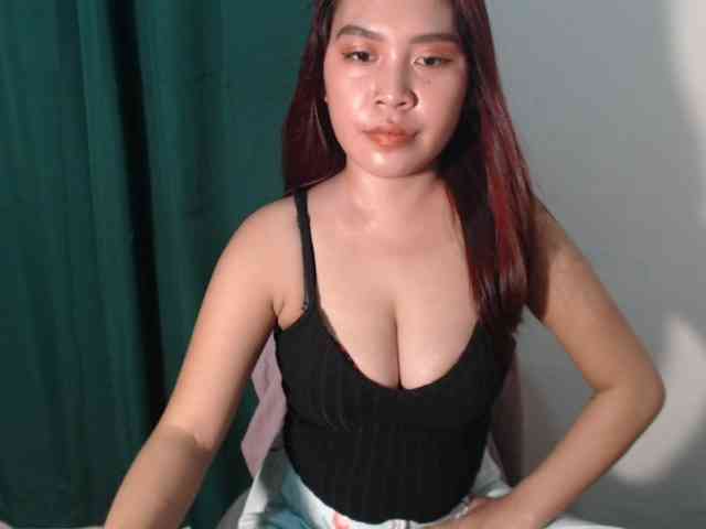 xxCherrybabexx webcam