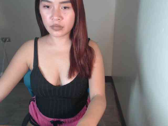 xxCherrybabexx webcam