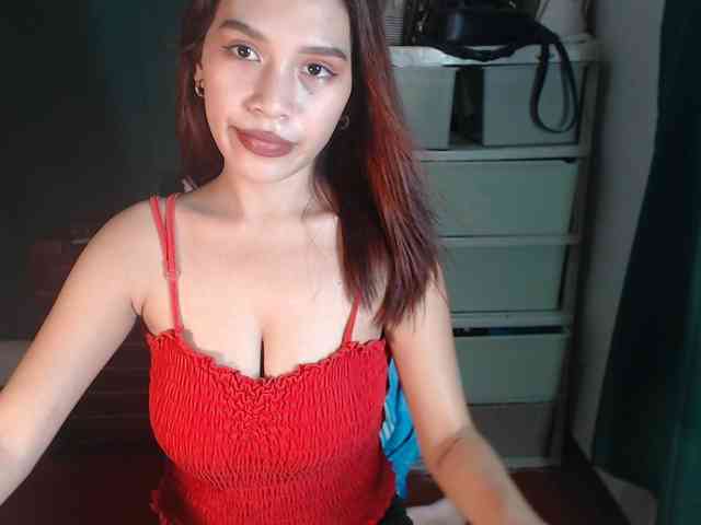 xxCherrybabexx webcam