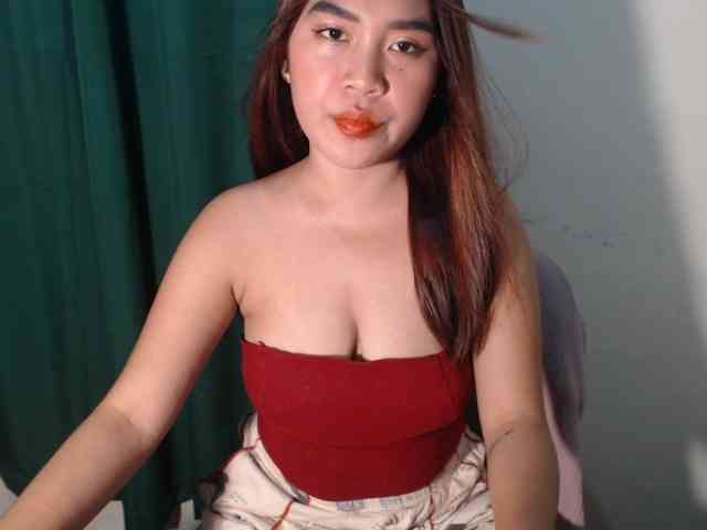 xxCherrybabexx webcam