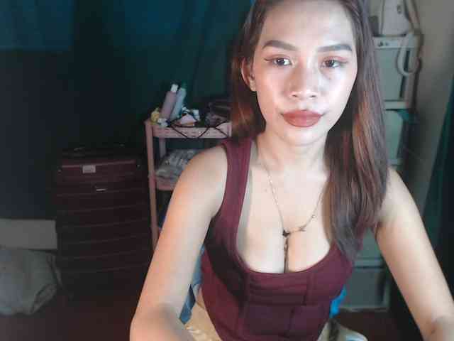 xxCherrybabexx webcam