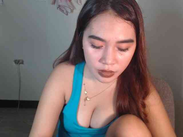 xxCherrybabexx webcam