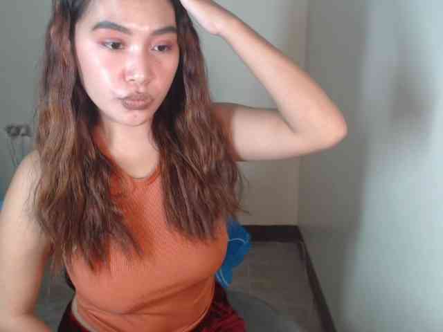 xxCherrybabexx webcam