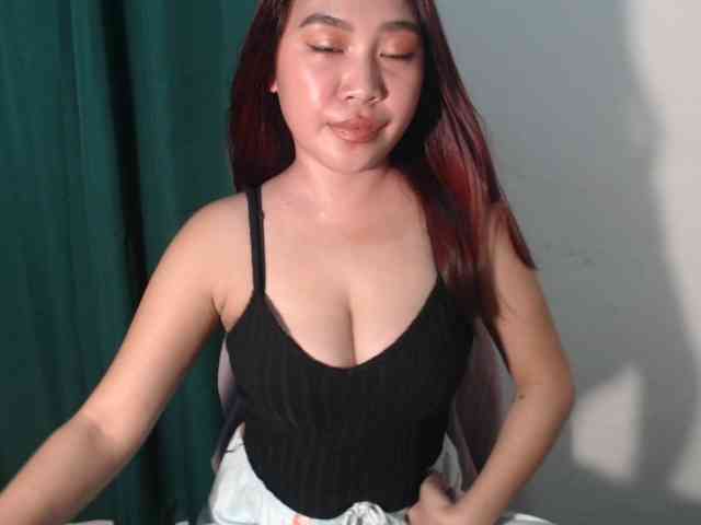 xxCherrybabexx webcam