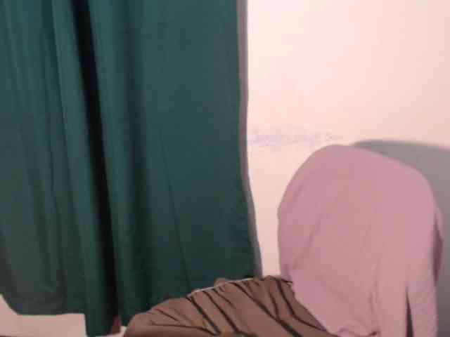 xxCherrybabexx webcam
