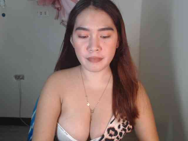 xxCherrybabexx webcam