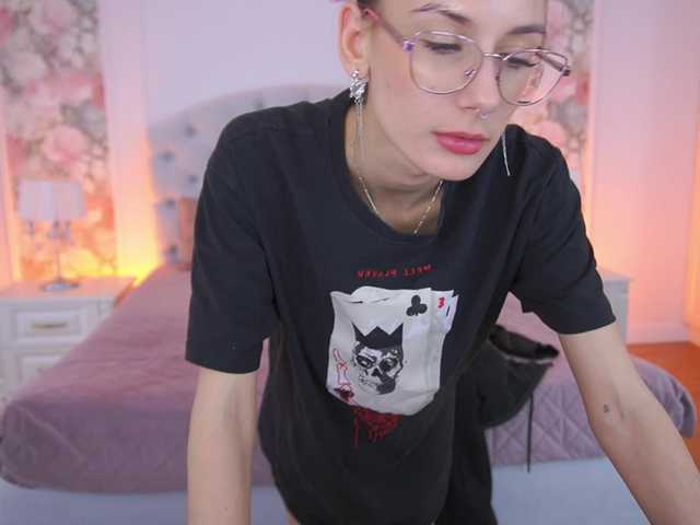 CozyCute's BongaCams show and profile