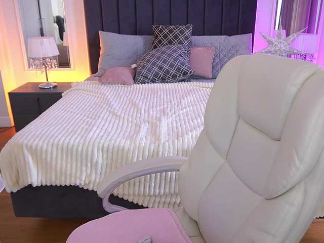 CozyCute's BongaCams show and profile