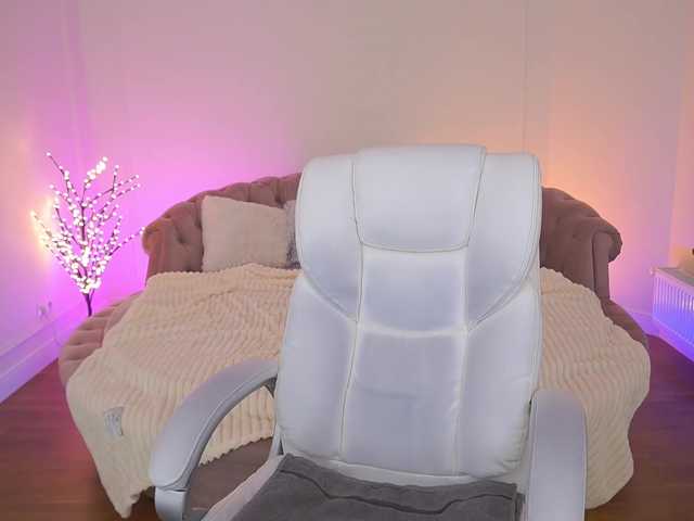 CozyCute's BongaCams show and profile