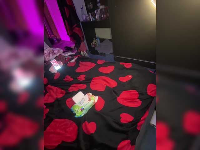 DiamondXx's BongaCams show and profile