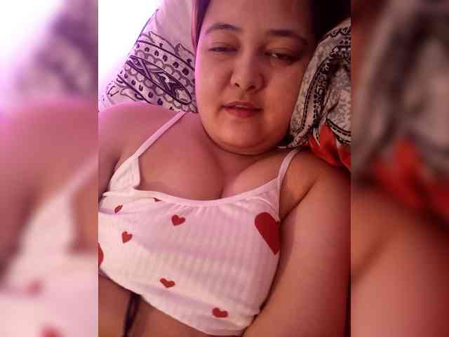 Molly-Janette webcam