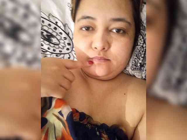 Molly-Janette webcam