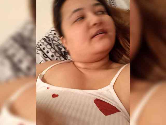 Molly-Janette webcam