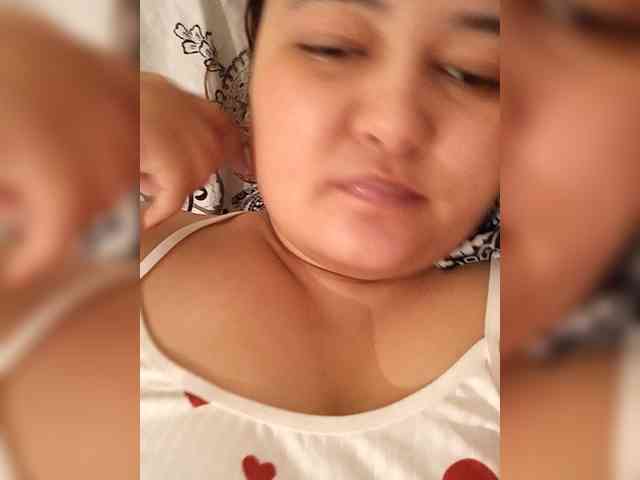 Molly-Janette webcam